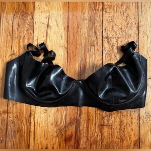 XOXO latex bra top size small